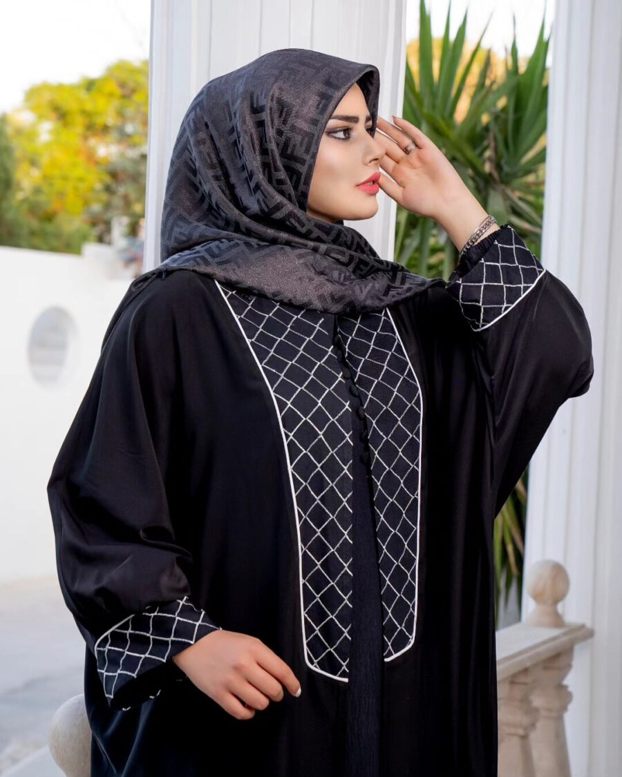 عبا محرمی لیلی