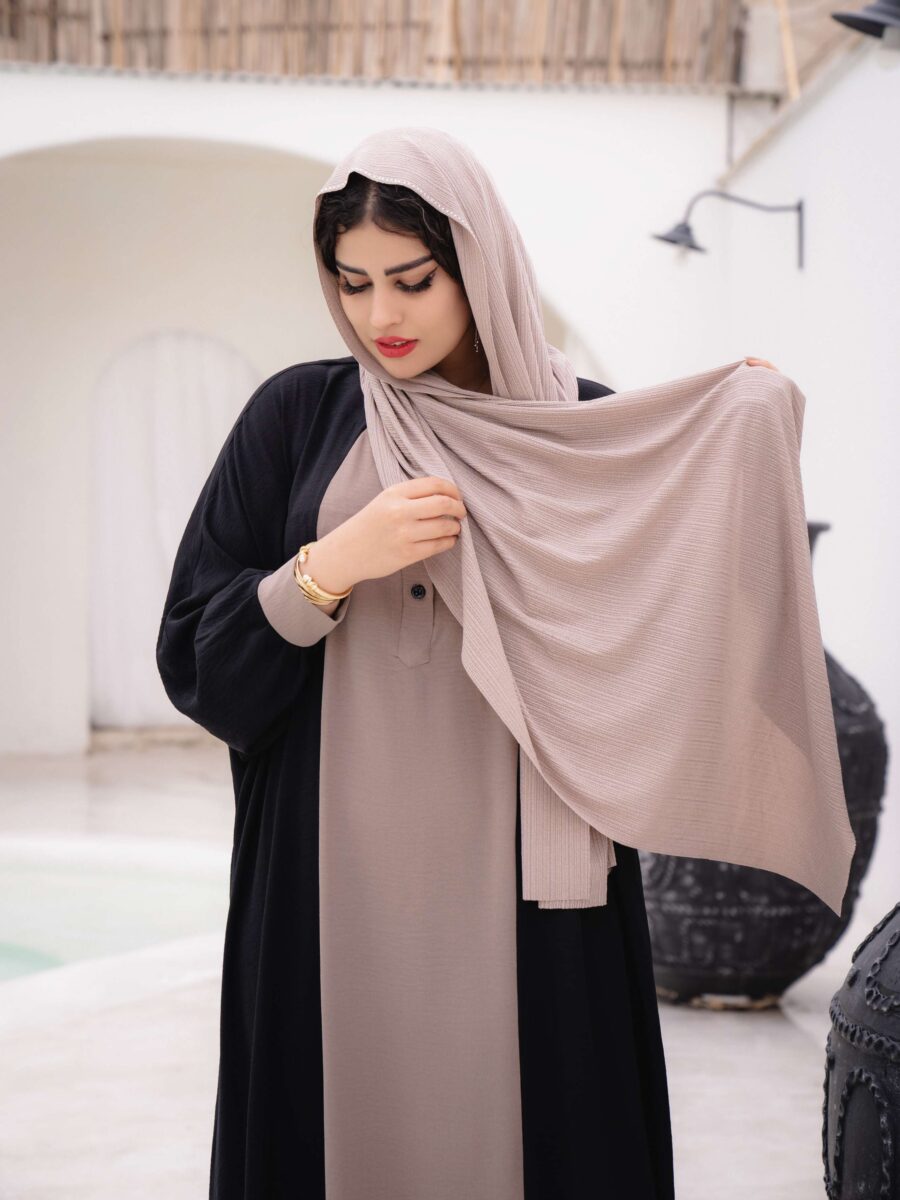 عبا نگین  (خاکی)