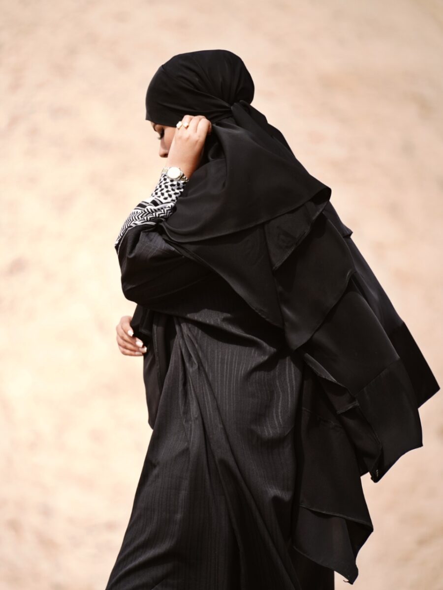 خمار ( روسری و پوشش عربی )
