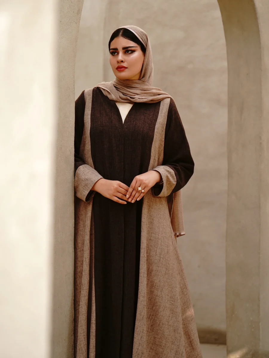 عبا فاخر ساغر (رنگ کرم قهوه ای)