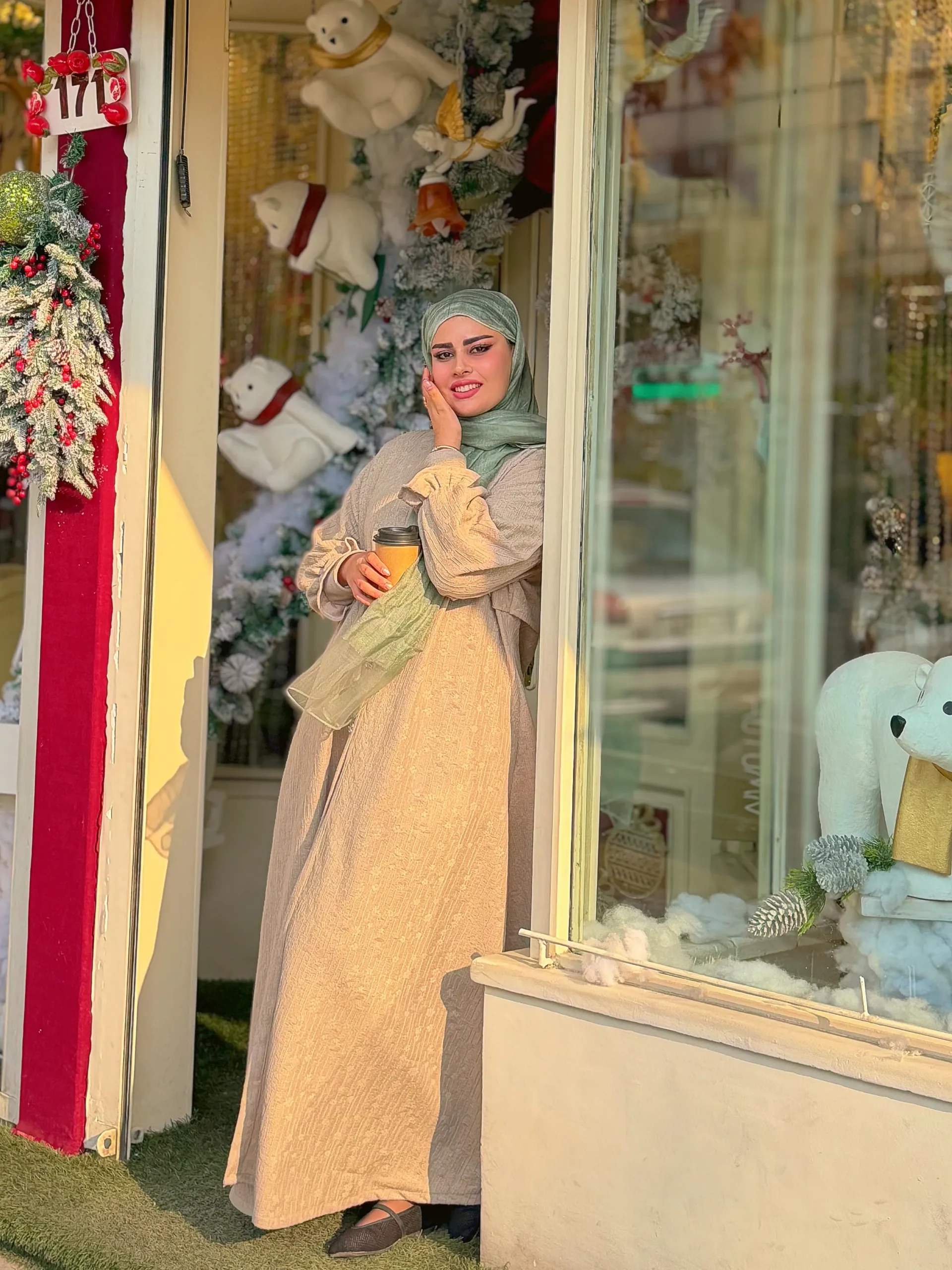 عبا لوکس خانوم - تصویر 13