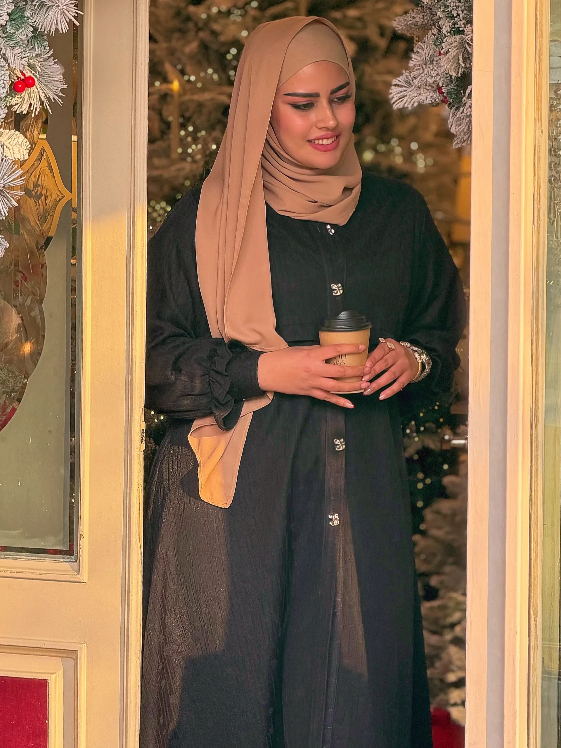 عبا لوکس خانوم - تصویر 8